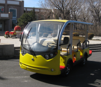 <b>韶關(guān)酒店電動觀光車順利交付</b>
